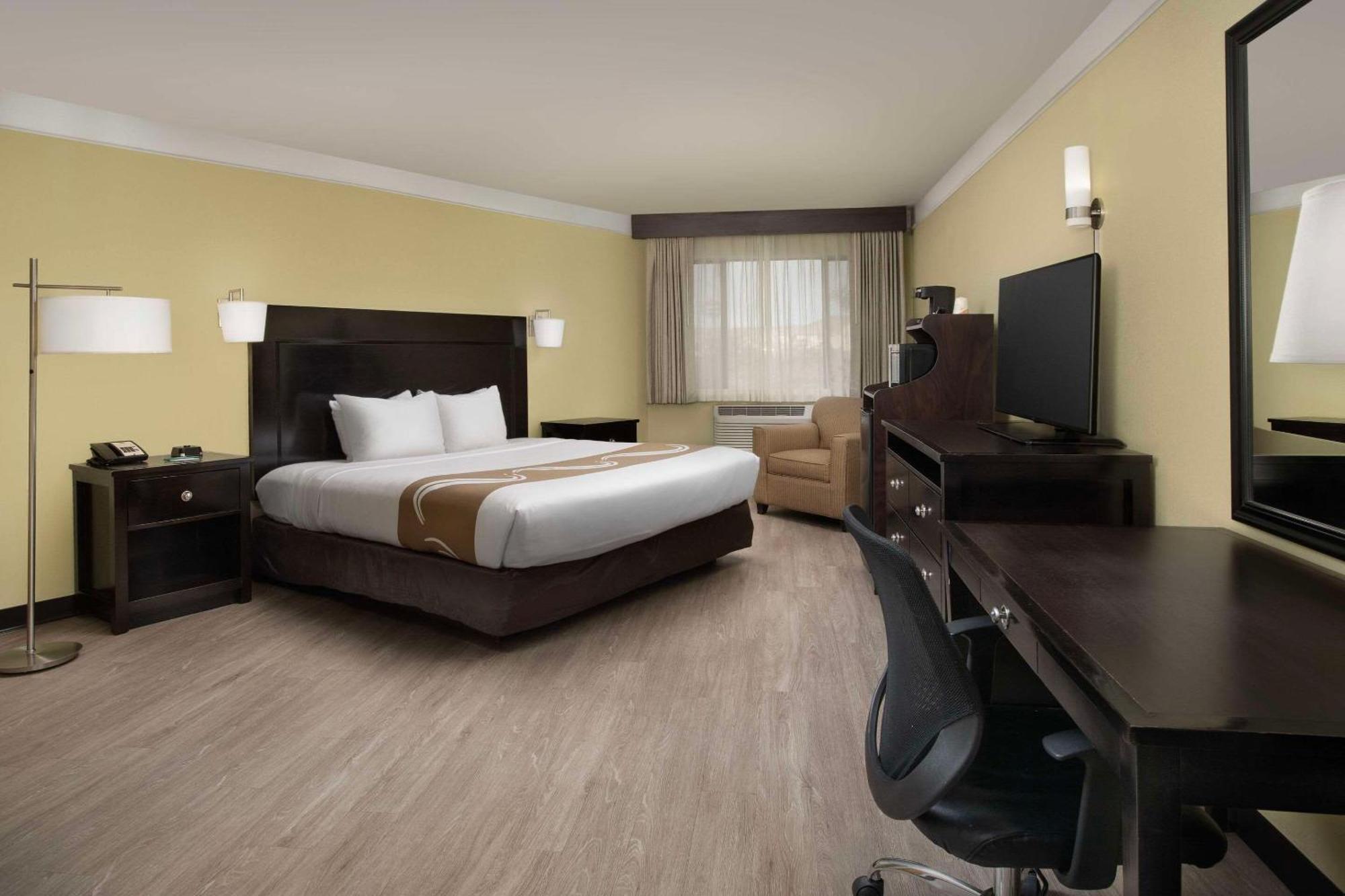 Quality Inn & Suites Gallup I-40 Exit 20 Εξωτερικό φωτογραφία