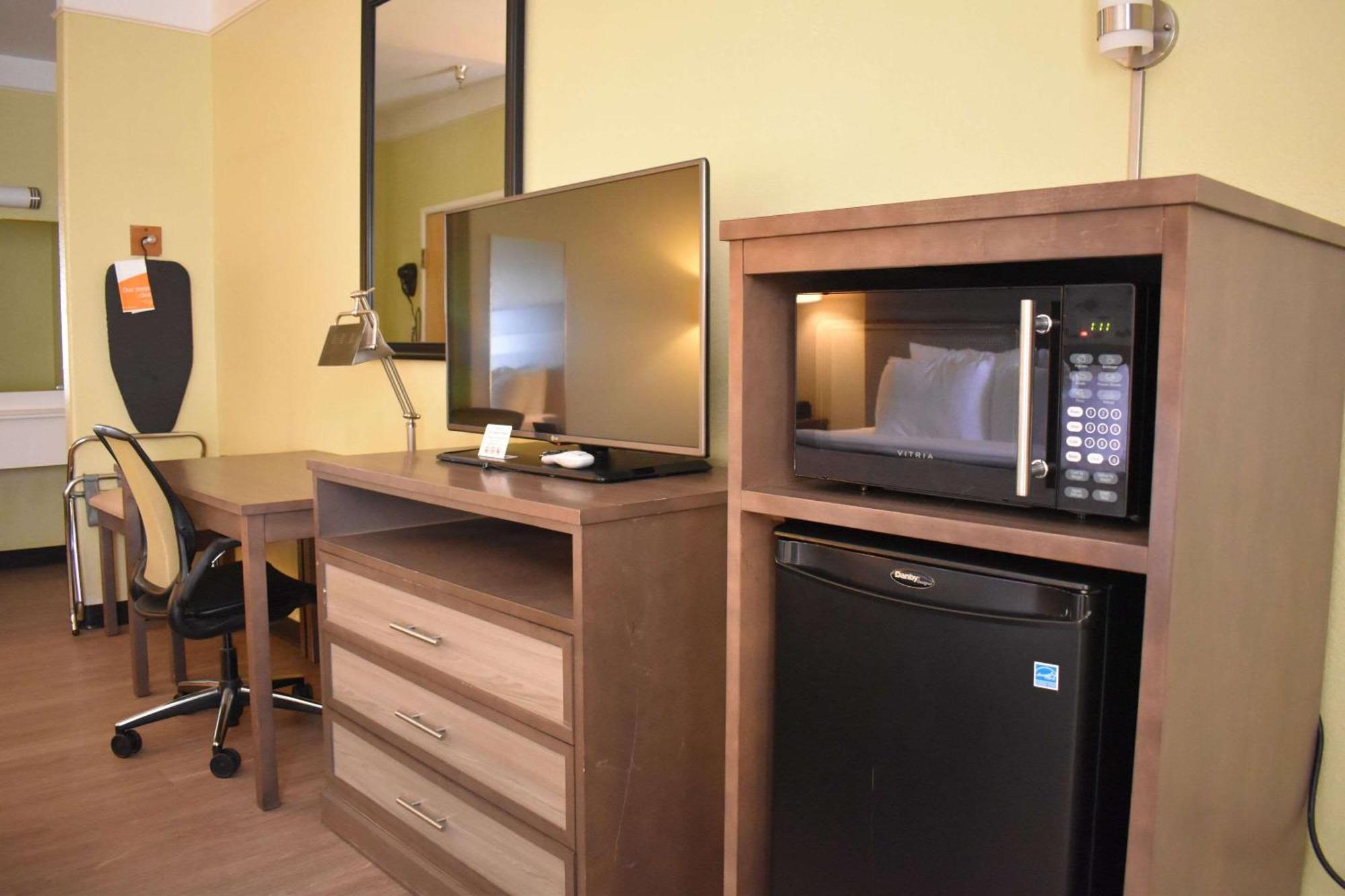 Quality Inn & Suites Gallup I-40 Exit 20 Εξωτερικό φωτογραφία