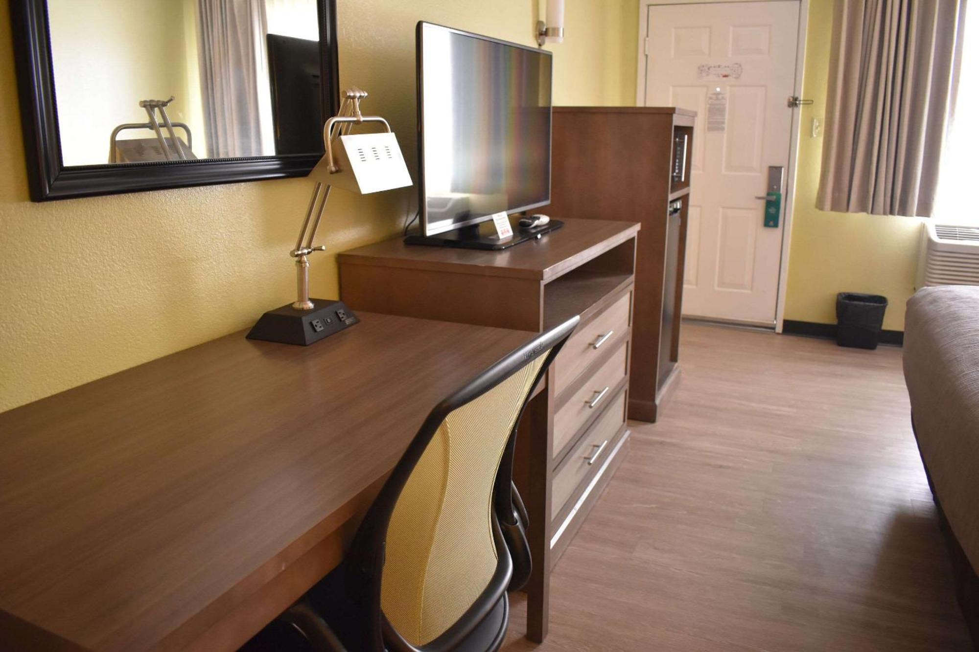 Quality Inn & Suites Gallup I-40 Exit 20 Εξωτερικό φωτογραφία